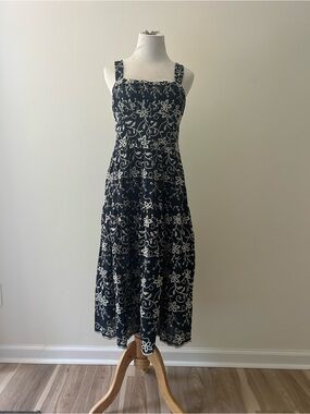 Francesca's Collections Navy and White Floral Midi Dress